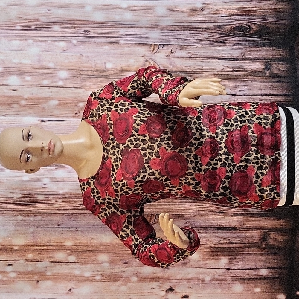 NWOT Express Women's Leopard & Rose Print Long Sleeve Top Size L